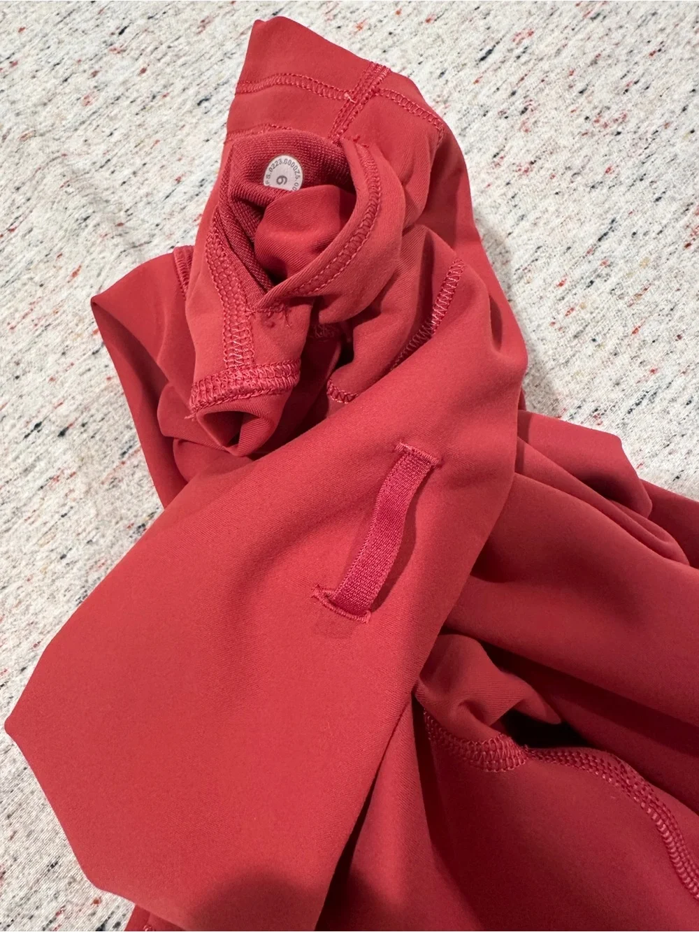 Lululemon Wunder Train High-Rise Crop 23